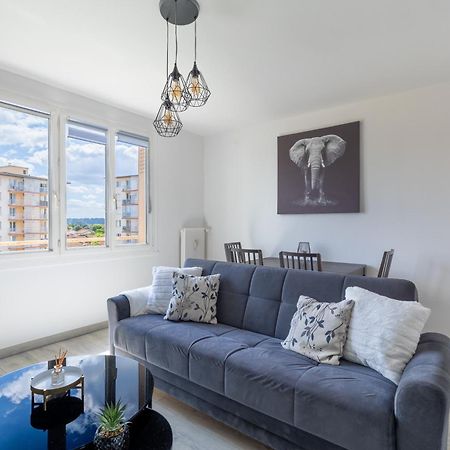 Apartamento Proche Autoroute Et Parking Villefranche-sur-Saône Exterior foto