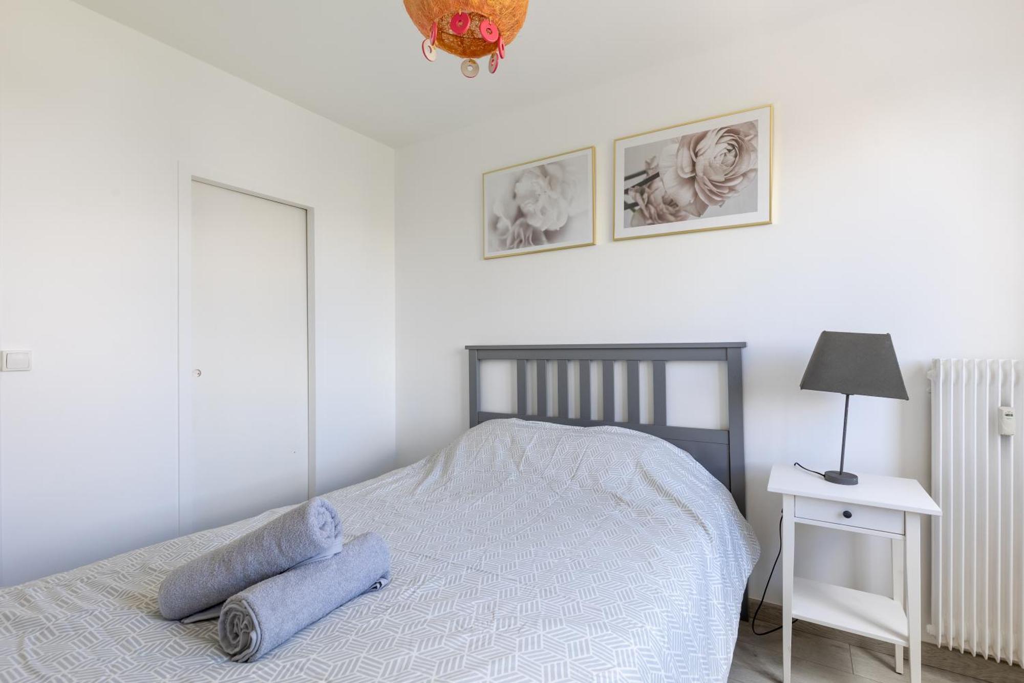 Apartamento Proche Autoroute Et Parking Villefranche-sur-Saône Exterior foto
